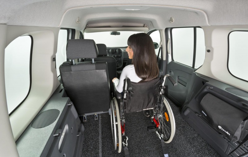 mercedes-benz-citan-freedom-van-bodemverlaging-rolstoelvervoer-freedom-auto-aanpassingen