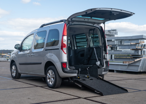 Renault Kangoo Rolstoelauto van Freedom Auto Aanpassingen